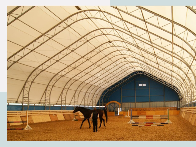 Строительство конных манежей в Нижнекамске